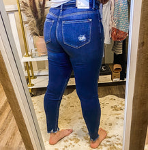 Load image into Gallery viewer, Poppy Jeans
