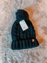 Load image into Gallery viewer, Soft &amp; Warm Beanie
